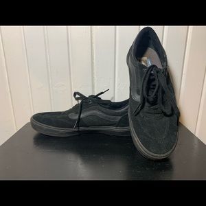 VANS All Black Old Skool Skate Shoe